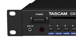 新発売!!】TASCAM 「CD-400U」CD、SDカード、USBメモリー、Bluetooth