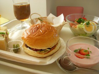 産まれたっ 神田マタニティクリニックの一室にて 江坂でマタニティ