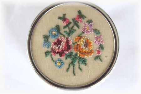 プチポワンとニードルポイント : マチルド イン ザ ギャレット ブログ