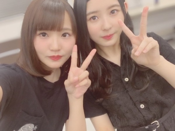 高瀬愛奈、親友柿崎芽実の卒業セレモニー後の裏話と想いを語る。 : 日