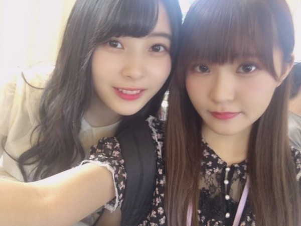 高瀬愛奈、親友 柿崎芽実の卒業について綴る。まなふぃ「やっぱり