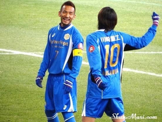 Amazon.co.jp: 超ホログラム 中田英寿中村俊輔高原直泰 サッカー