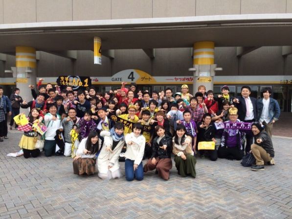 ももクロ ドームツアー Dome Trek 16 ヤフオク ドーム公演 参戦準備するモノノフ コスプレ衣装 参戦服 手作りグッズ 自作ペンライト ももクロまとめクイズ
