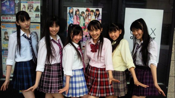 ももクロ 有安杏果が、初めて2ショット写メを撮ったメンバー