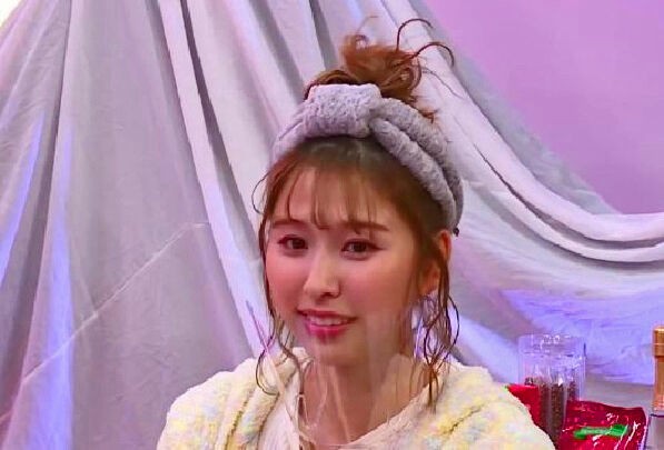 ももクロ 玉井詩織 しおりん のプレゼント交換 ももクロまとめクイズ ももクロ 玉井詩織 しおりん のプレゼント交換 ももクロまとめクイズ