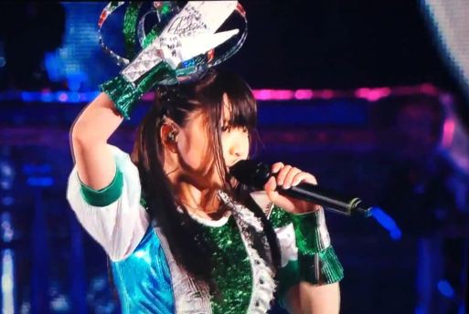 ももクロ 有安杏果が国立ライブで Words Of The Mind の手袋を飛ばした発射装置 ももクロまとめクイズ