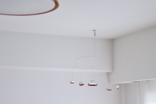 モビールを吊り下げるなら 天井用フック で簡単に安全に 良品生活 Powered By ライブドアブログ
