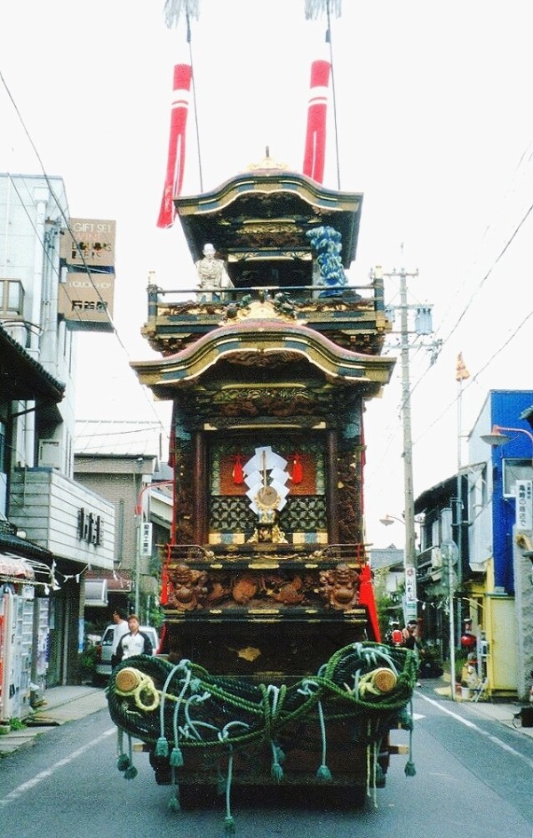 山車紹介【半田市 亀崎 中切組 力神車①】 : 神社前2F特設祭事場