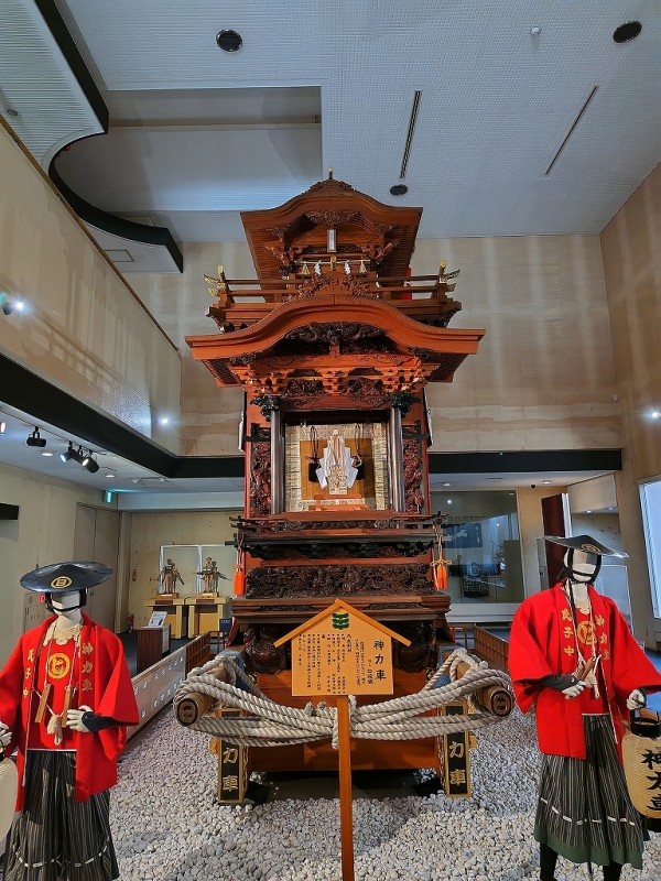 24 半田市立博物館（板山日役組神力車展示）、半田市 成岩第3区西馬場