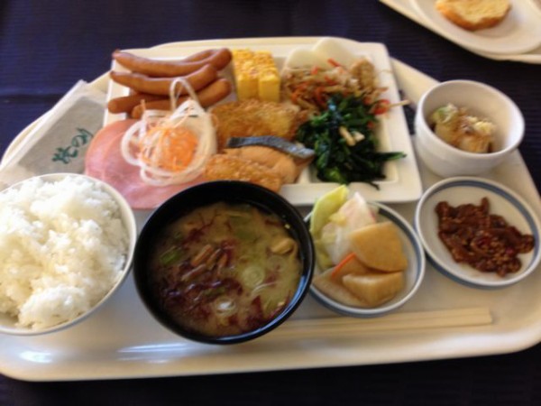 鰺ヶ沢 ナクア白神ホテル リゾート 朝食バイキング それでも俺は喰い続ける