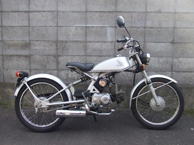 カスタム第1章 風 ローダウンとダミーs S装着 Honda Soloでソロ活動