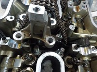 CBR400F シリンダーヘッド オーバーホール : MC Craft