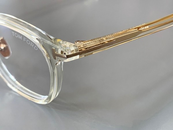 TOM FORD TF5858-D-B : メガネの松村