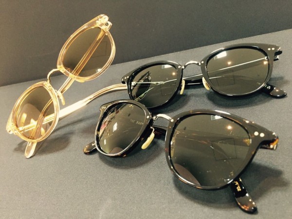 THE BARRACKS : メガネの松村