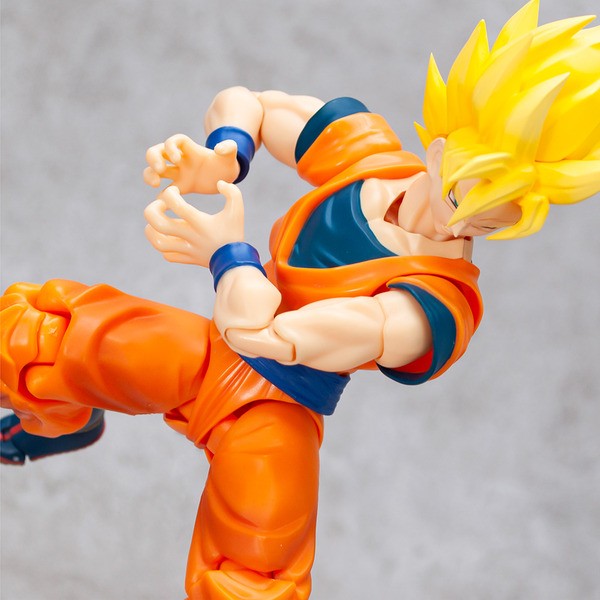 ドラゴンボールz S H Figuarts スーパーサイヤ人フルパワー孫悟空 各店舗の通販予約状況 撮り下ろし画像 12枚 追加 1 8更新 遊戯王 ドラゴンボール通販予約情報局