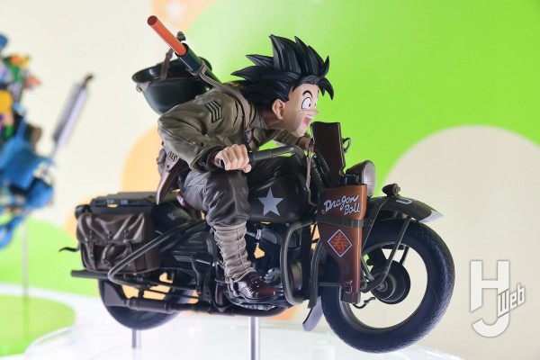 デスクトップリアルマッコイEX ドラゴンボールZ 孫悟空＆バイク【商品