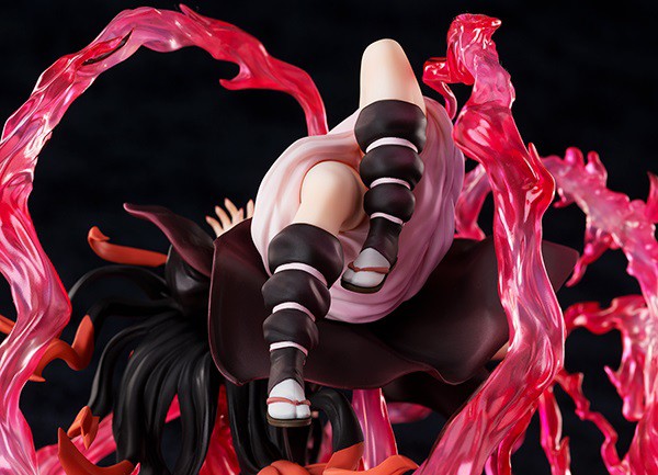 【新品】鬼滅の刃 竈門禰豆子＜爆血＞1/8 フィギュア アニプレックス 鬼滅の刃 竈門禰豆子＜爆血＞1/8スケールフィギュア