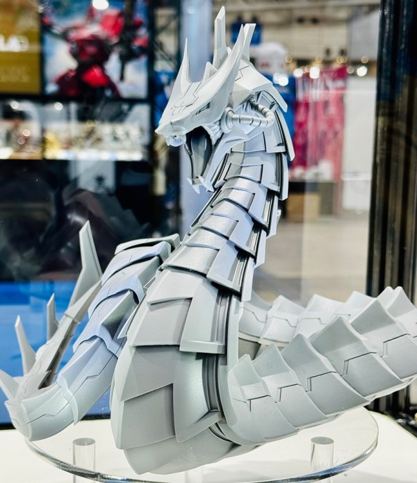 遊戯王GX サイバー・ドラゴン 塗装済み完成品ビックサイズ