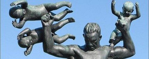 212点のシュールな彫像だらけ ノルウェーの観光名所 ヴィーゲラン彫刻公園 メメント モリ 西洋美術の謎と闇