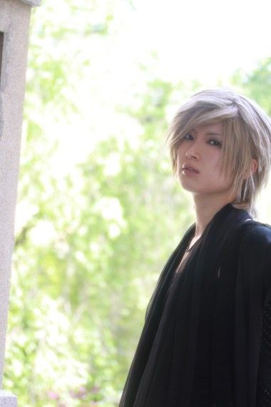 雨にうたれ 君を抱き締め ありはの日記