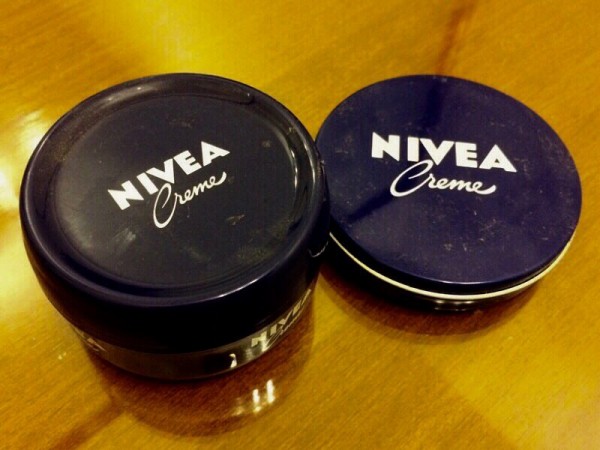 インドでも青のニベア 便利タイプ インドへ行こう