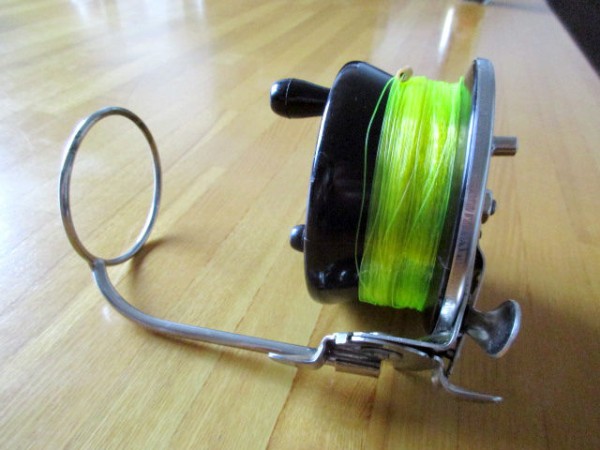 スピニングリールの源流?「ALVEY」 その1 : へんな道具でへん スピニングリールの源流?「ALVEY」 その1 : へんな道具でへん
