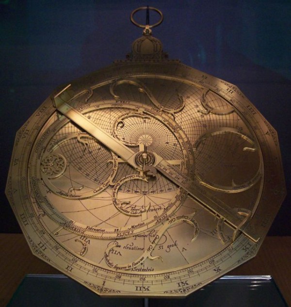 Astrolabium_2004