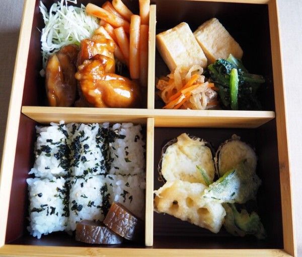 夕飯はお弁当仕立て Mikageマダムの夕食レシピ