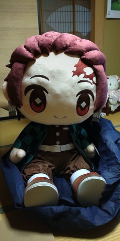 どきゅーと！超特大ぬいぐるみの竈門炭治郎くんを買っちゃった