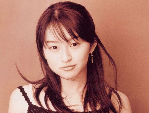 画像あり 元speed島袋寛子 35 5月10日の誕生日にwwwww ミコさんの話題ニュースまとめ