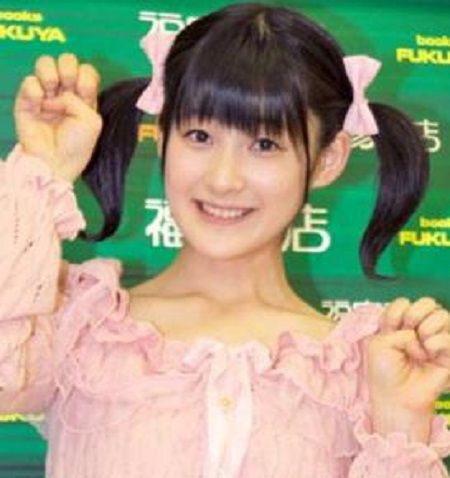 驚愕 ももちが愛弟子卒業ライブ観覧 終了後に 花束仕立てのセロリ をサプライズwwwww ミコさんの話題ニュースまとめ