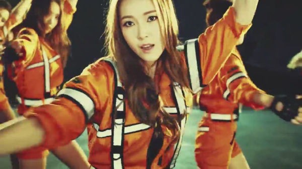 少女時代 「Catch Me If You Can」のジェシカいるバージョンが流出して