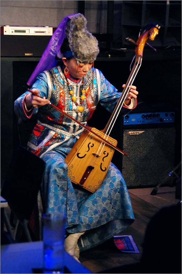馬頭琴　ドラン / パストラル ハート モンゴル馬頭琴、ドラントリオ、興奮しました！！ : Jazz工房Nishimura
