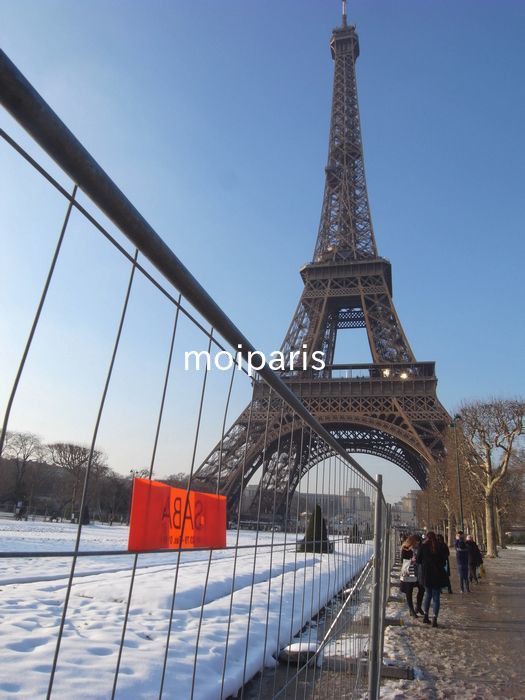 31年ぶりの大雪のパリを歩く パリ生活社ミルクとマカロン2