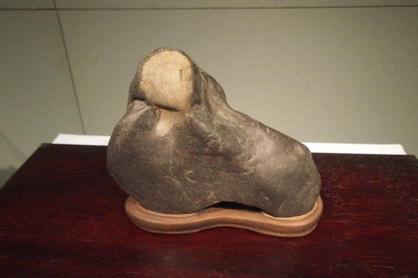 石のここが面白い ポイントは 見立ての感性 コピーセンス 作台力 ゲットにいたるエピソード の４つ 東京別視点ガイド