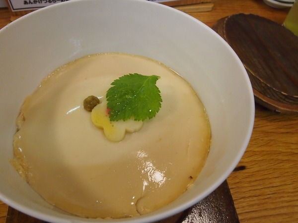 珍ラーメン屋 丹頂 の 茶碗蒸しラーメン はプリプリな不思議食感だった 東京別視点ガイド