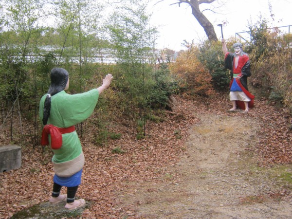 １００体以上のコンクリ人形が存在する宗教テーマパーク 五色園 愛知県日進市 東京別視点ガイド