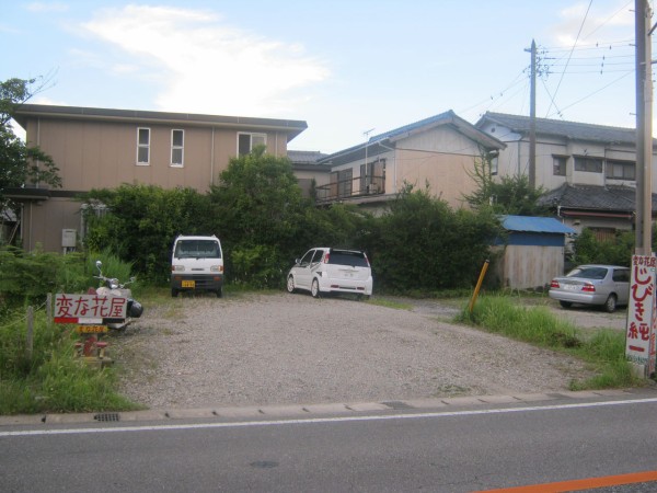 そもそも花屋ですらないんだぜ 木更津の新迷所 変な花屋 千葉県木更津市 東京別視点ガイド