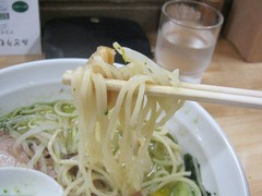 ミドリムシが６億匹入ったラーメンが食える 山手ラーメン安庵 本郷三丁目 東京別視点ガイド