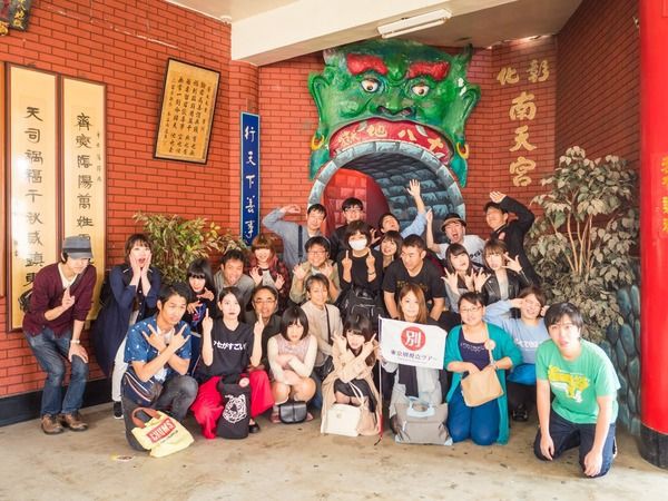 東京別視点ガイド On Twitter 市川の 大慶園 は千葉 を代表するナイトスポットだ 24時間営業の屋内遊園地で 梨園のど真ん中にある ゲーセンも 野球場も ヘリポートも 戦車のレプリカもある 千葉の娯楽は全て詰まってるぞ Http T Co Yvgfjfhpao Http T Co