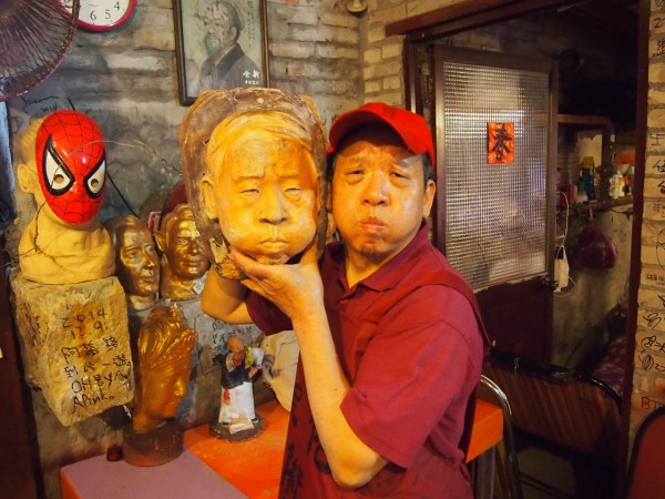 30年間で2500個も作っちゃった】台湾の「泥人呉的面具展」は妖怪