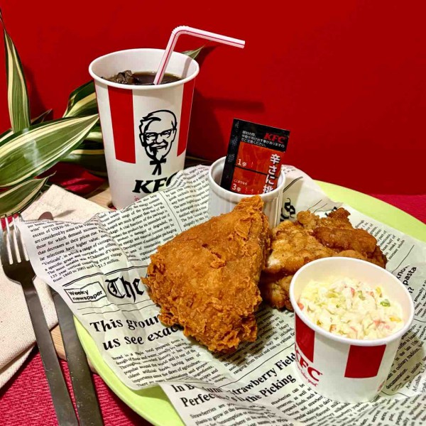 実食レポ】冬のKFCに激辛降臨！「レッドホットチキン」復活＆5辛ソース