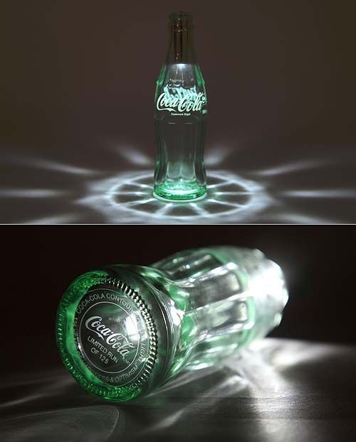 コーラの空き瓶を再利用した電球「コカ・コーラ ボトルライト」 : 日刊 ちっちゃいもの新聞