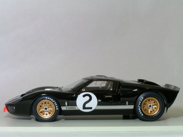 1966年 ルマン24時間 優勝車 フォード GT40 Mk-2 : minicar