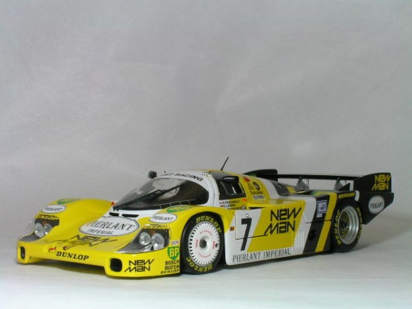 ミニカー Solido 1/18 ルマン ポルシェ 956 ＃7 白黄色 Porsche