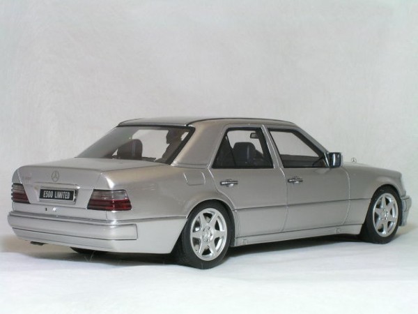 OTTO 1/18 メルセデス ベンツ ( W124 / E500 ) : minicar-olive