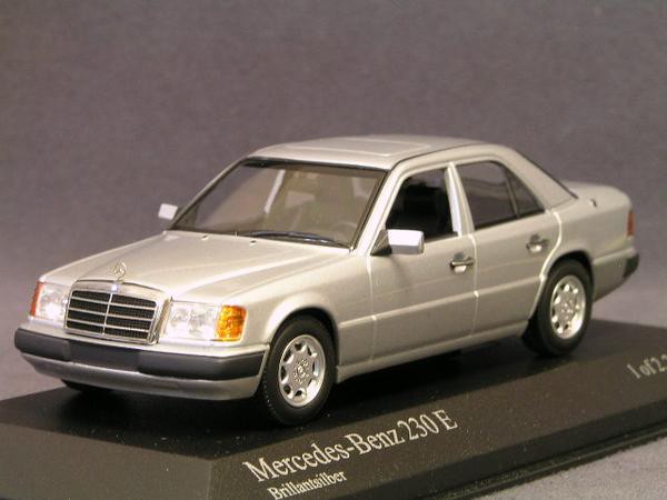 ミニチャンプス 1/43 メルセデス ベンツ ( W124 ) E クラス : minicar