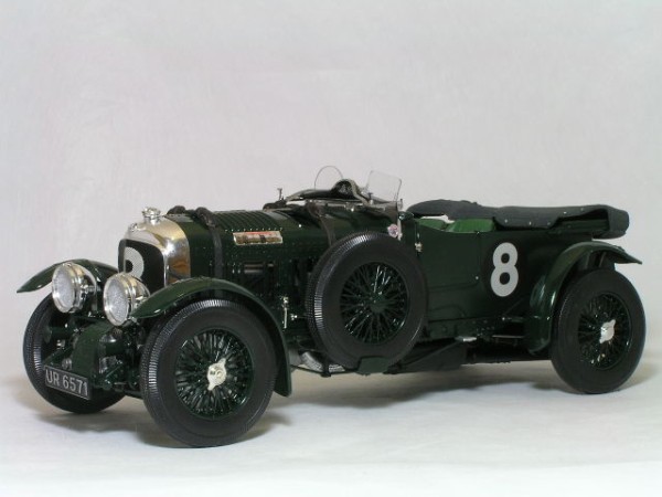 ミニチャンプス 1/18 ベントレー ブロワー 4.5L / 1930年 ル・マン24時間 : minicar-olive ( Acorn Works  )