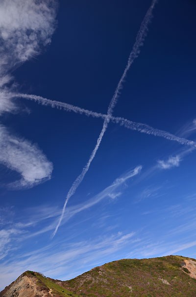 那須岳上空に広がった十字架雲 : ［山森☆浪漫］