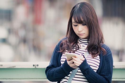 女の子 年下の女ばかり狙うロリコン男は精神年齢が低くて大人の女性に相手にされない ミラクルミルク